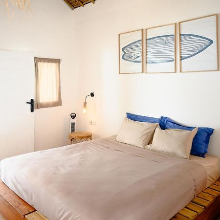 Surf Shack Grupuk Hotel Bumbang Eksteriør billede