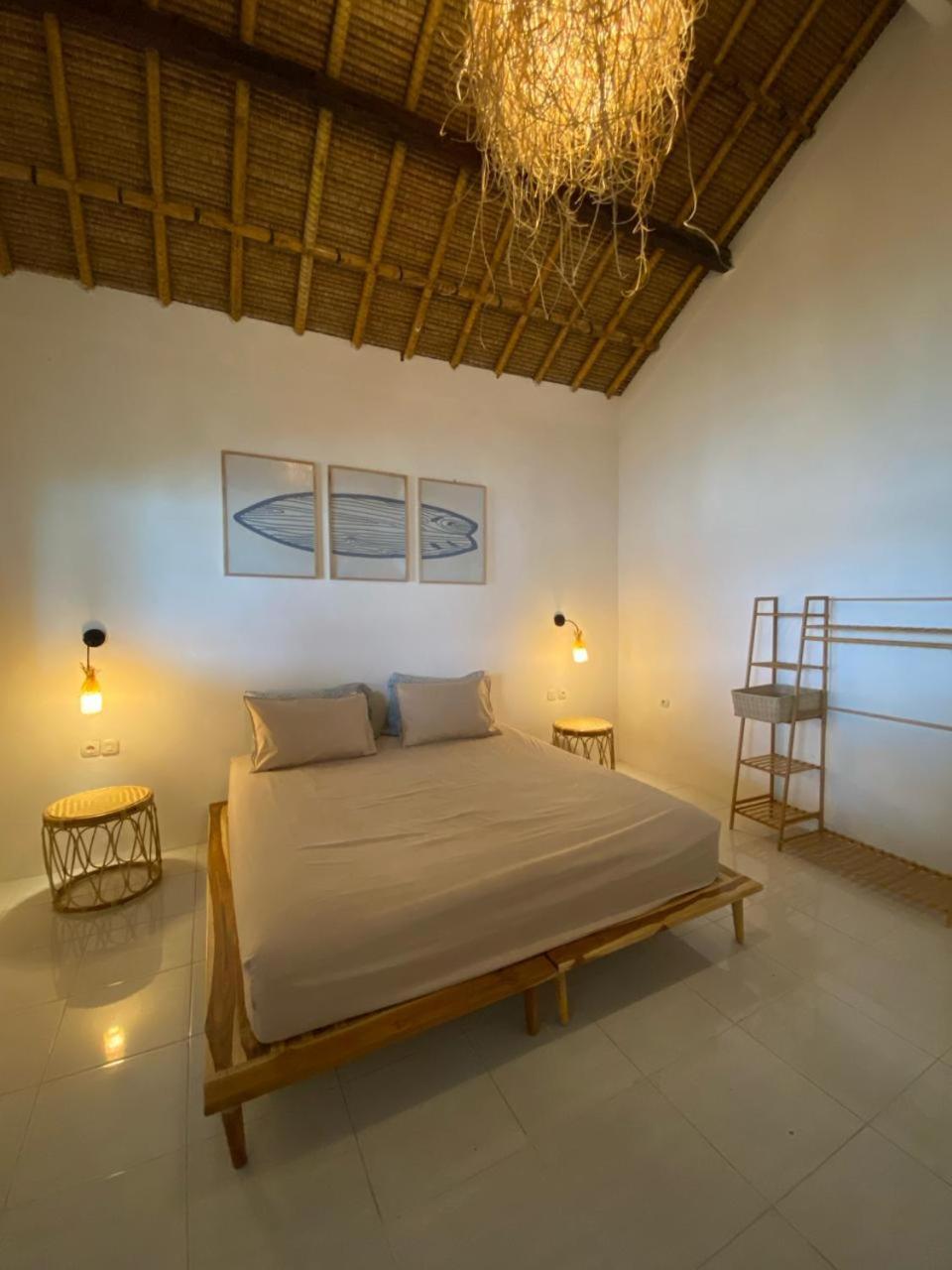 Surf Shack Grupuk Hotel Bumbang Eksteriør billede