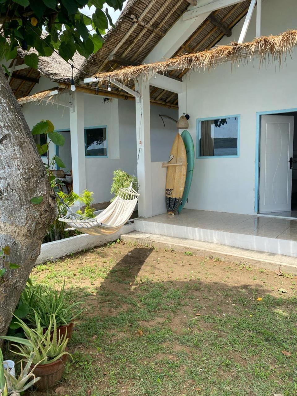 Surf Shack Grupuk Hotel Bumbang Eksteriør billede
